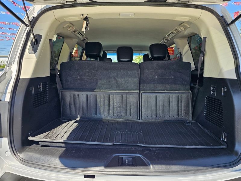 2017 Nissan Armada SL Sport Utility 4D