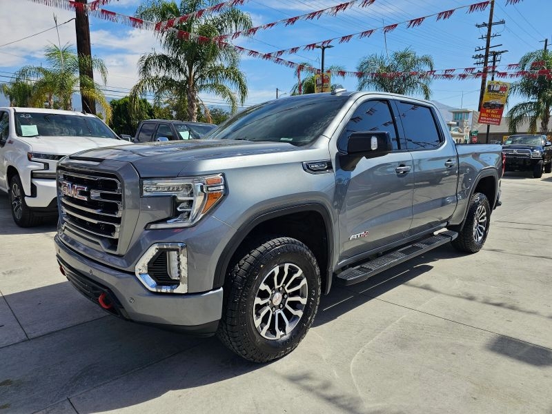 2020 GMC Sierra 1500 Crew Cab AT4 Pickup 4D 5 3/4 ft