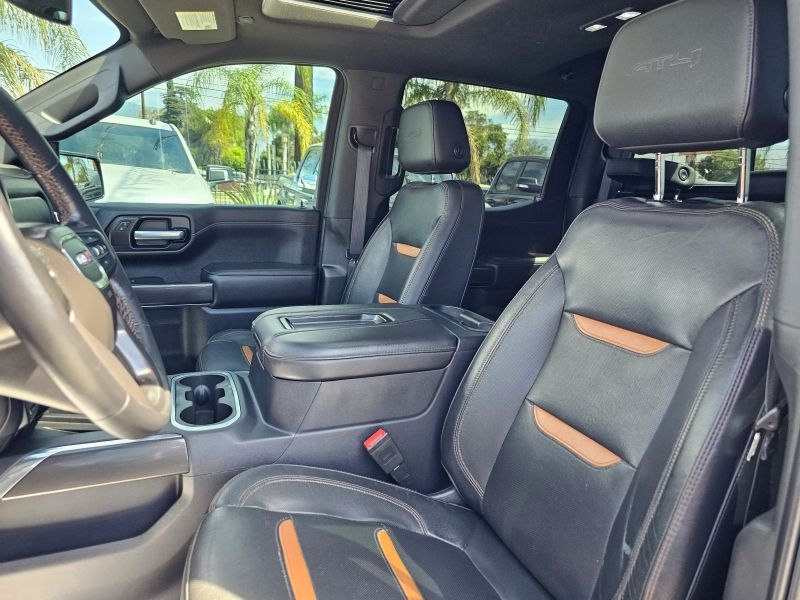 2020 GMC Sierra 1500 Crew Cab AT4 Pickup 4D 5 3/4 ft