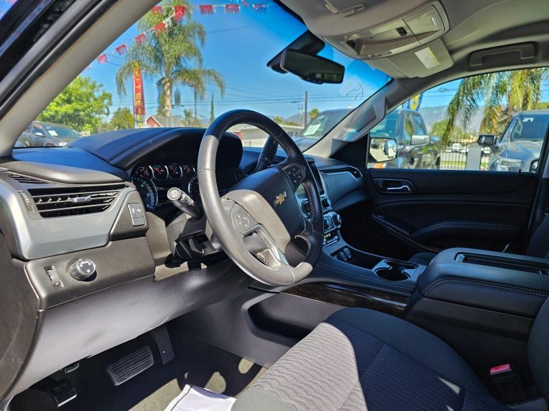 2016 Chevrolet Suburban LS Sport Utility 4D