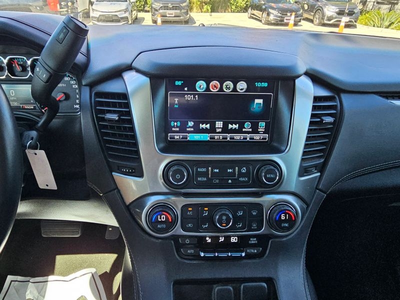 2016 Chevrolet Suburban LS Sport Utility 4D