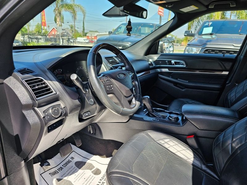 2017 Ford Explorer Platinum Sport Utility 4D