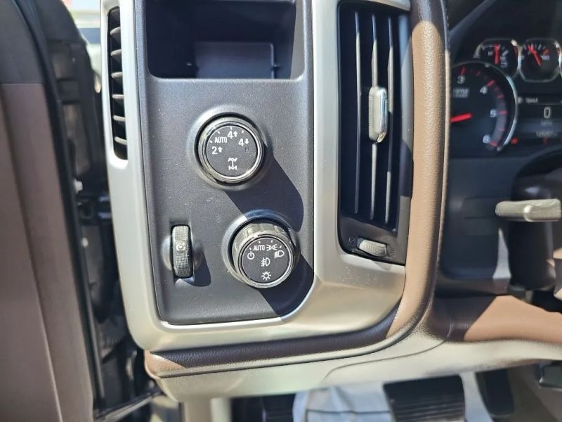 2016 GMC Sierra 1500 Crew Cab SLT Pickup 4D 5 3/4 ft