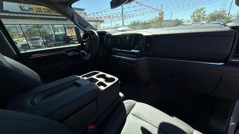 2024 Chevrolet Silverado 2500 HD Crew Cab LT Pickup 4D 6 1/2 Ft