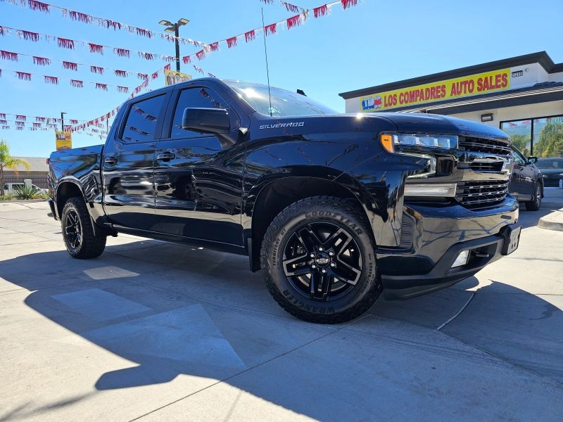 2021 Chevrolet Silverado 1500 Crew Cab RST Pickup 4D 5 3/4 Ft