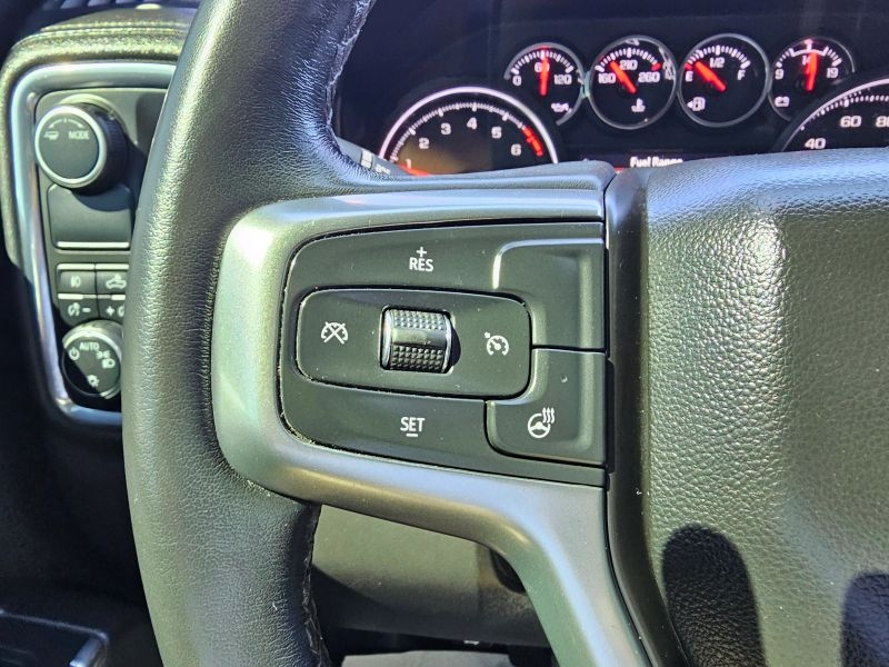 2021 Chevrolet Silverado 1500 Crew Cab RST Pickup 4D 5 3/4 Ft