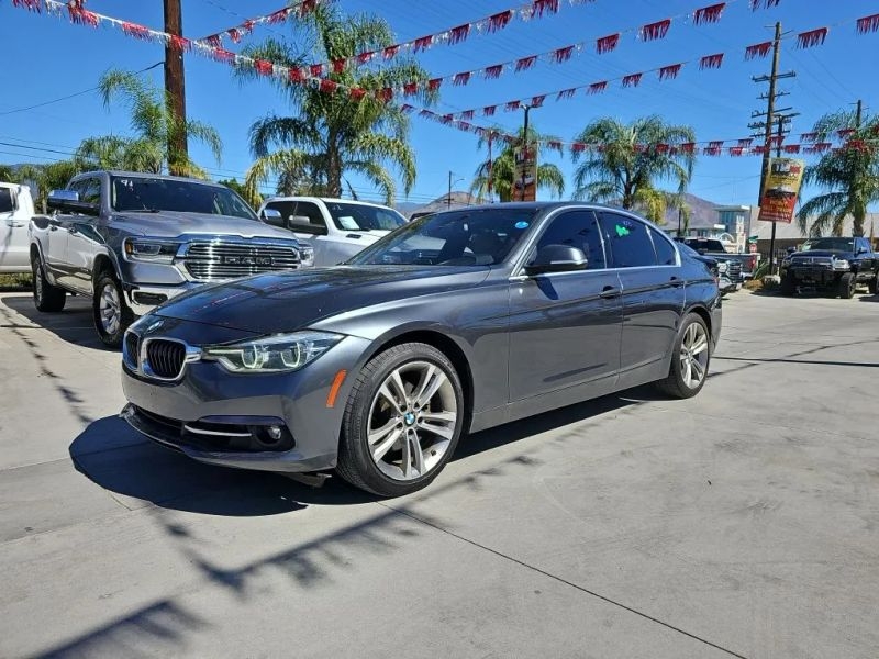 2017 BMW 3 Series 330i Sedan 4D