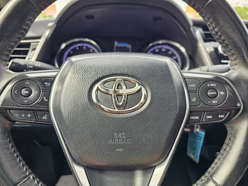 2019 Toyota Camry SE Sedan 4D