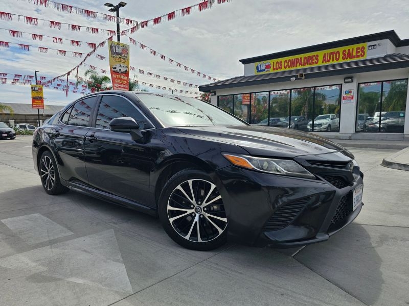 2019 Toyota Camry SE Sedan 4D