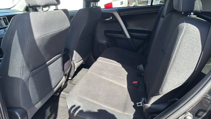 2018 Toyota RAV4 XLE Sport Utility 4D