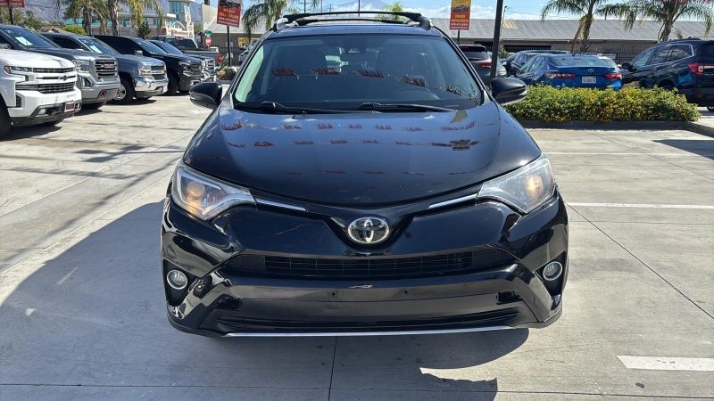 2018 Toyota RAV4 XLE Sport Utility 4D