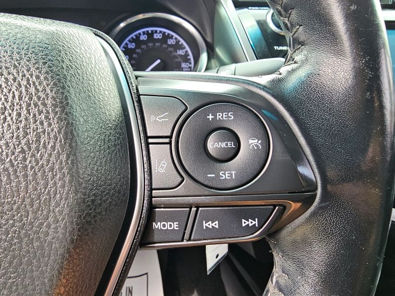2019 Toyota Camry SE Sedan 4D