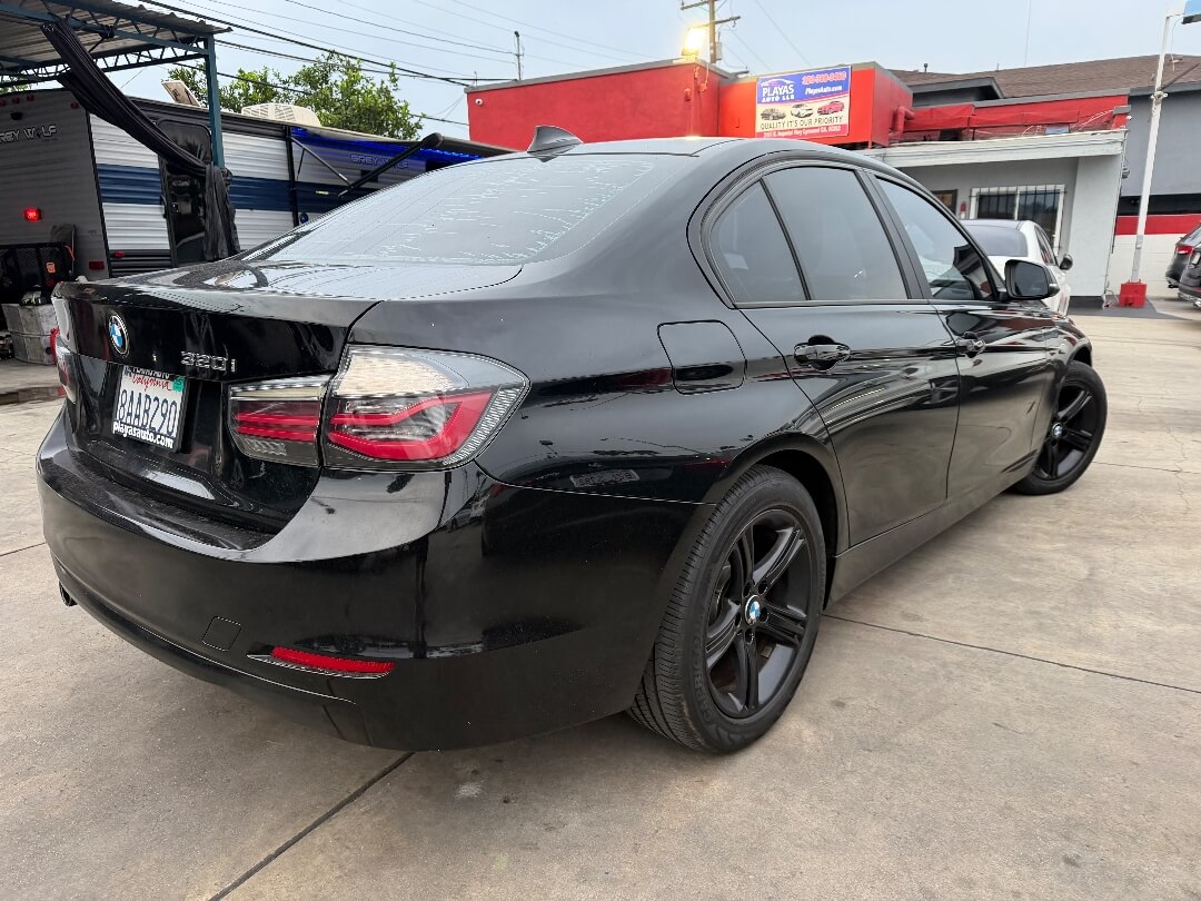 2015 BMW 3 Series 320i