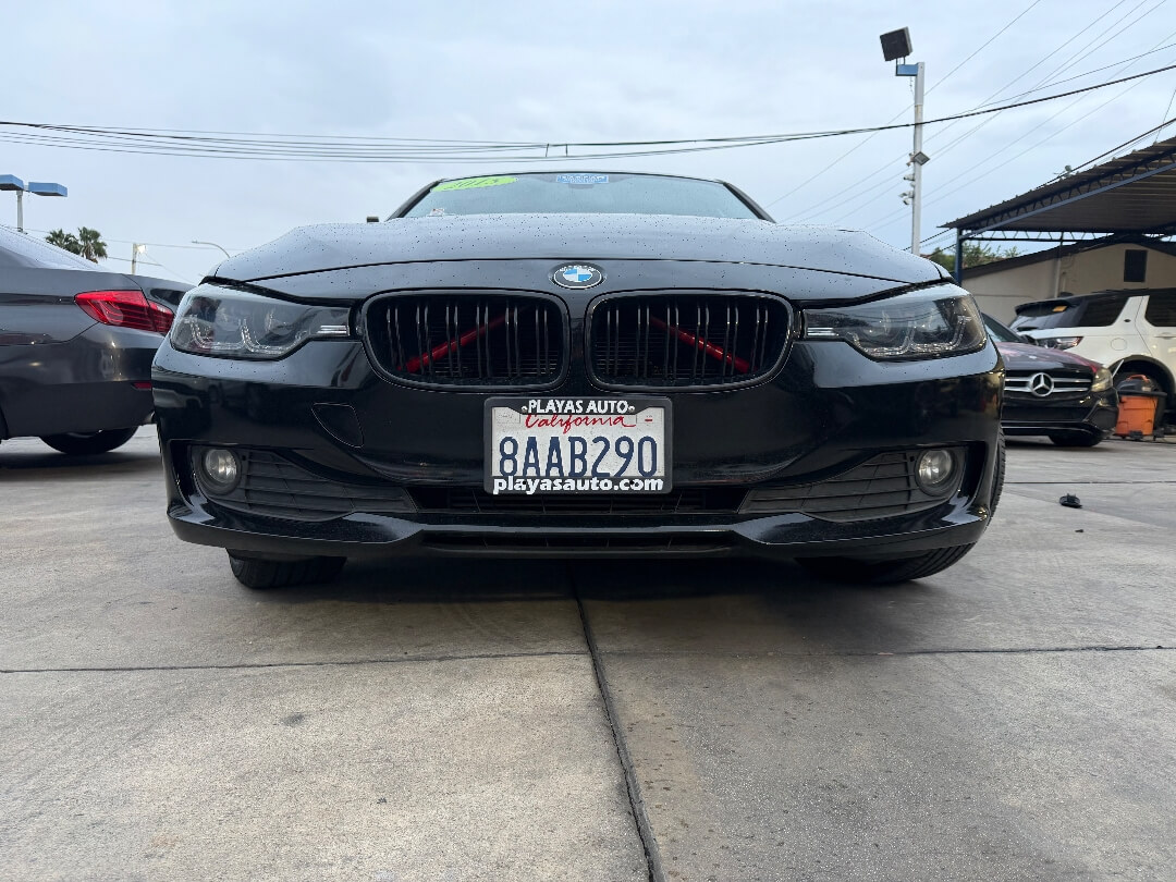 2015 BMW 3 Series 320i