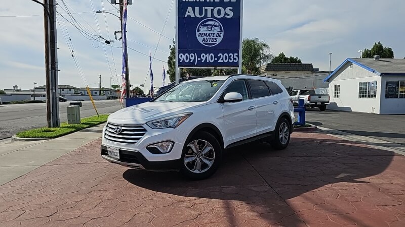 2016 Hyundai Santa Fe SE FWD's photo