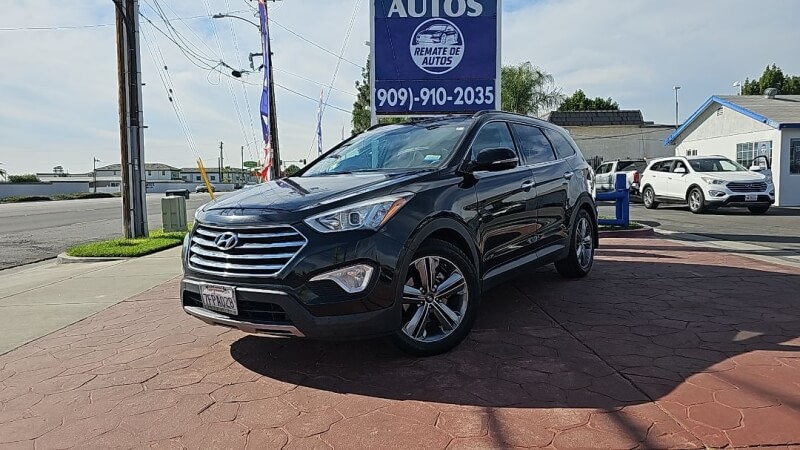 2014 Hyundai Santa Fe's photo