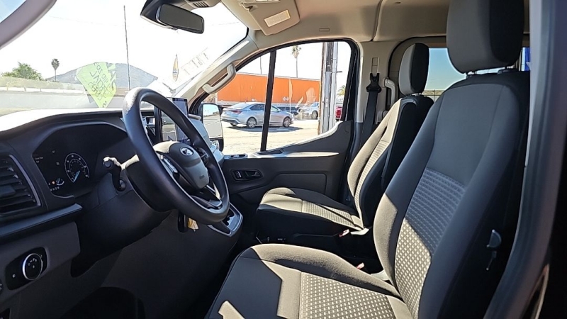 2023 Ford Transit Passenger Van XLT - Photo 9