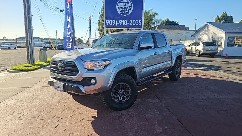 2019 Toyota Tacoma SR5 Double Cab 2WD V6 Auto Short Bed's photo