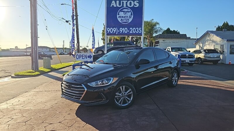 2017 Hyundai Elantra 1.8 Value Edition A/T's photo