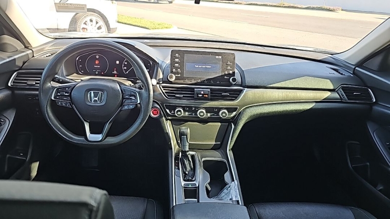2019 Honda Accord LX - Photo 11