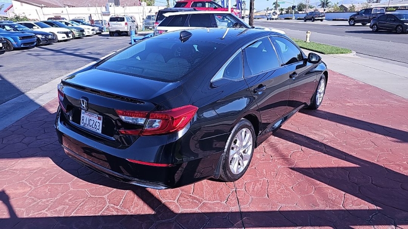 2019 Honda Accord LX - Photo 6