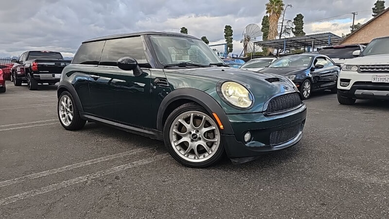 2010 MINI Cooper S's photo