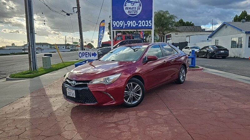 2016 Toyota Camry 2.5 Auto Special Edition's photo