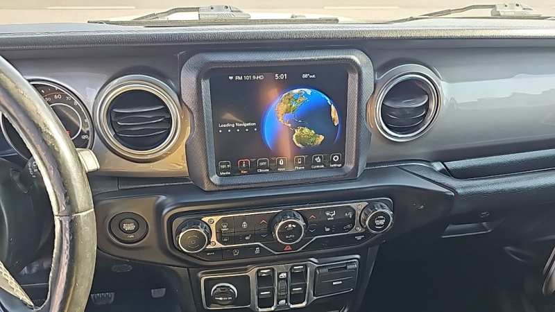 2020 Jeep Wrangler Unlimited Sahara - Photo 21