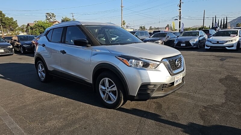 2018 Nissan Kicks 1.6 S's photo