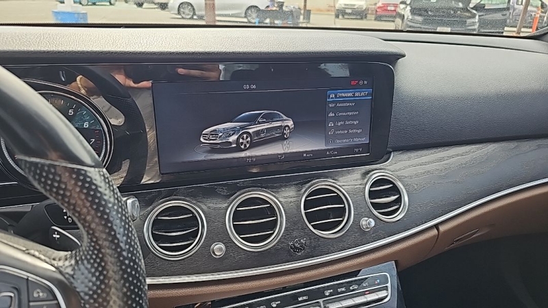 2017 Mercedes-Benz E-Class E300 - Photo 17