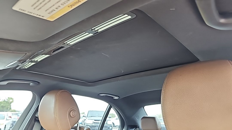 2017 Mercedes-Benz E-Class E300 - Photo 15