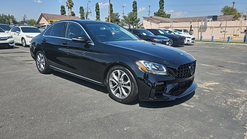 2017 Mercedes-Benz C-Class C300's photo