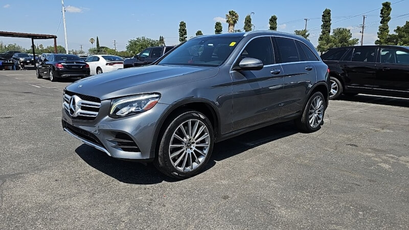2018 Mercedes-Benz GLC GLC300's photo