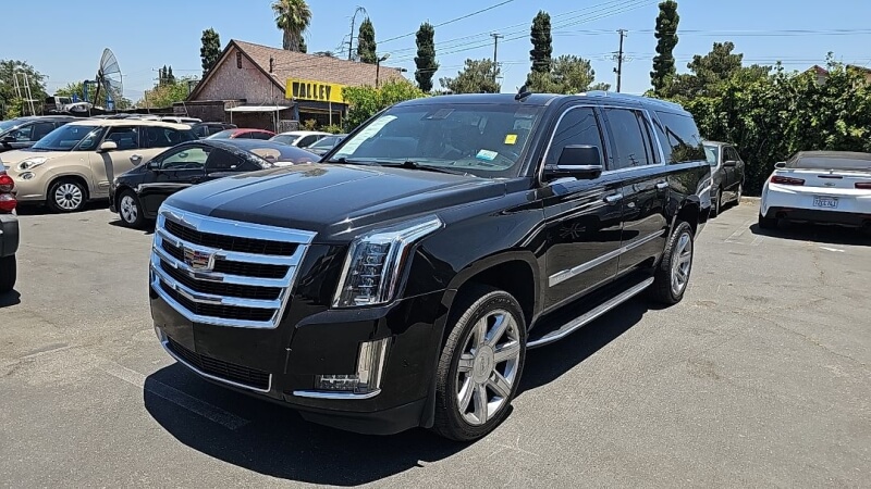 2020 Cadillac Escalade ESV AWD Luxury's photo