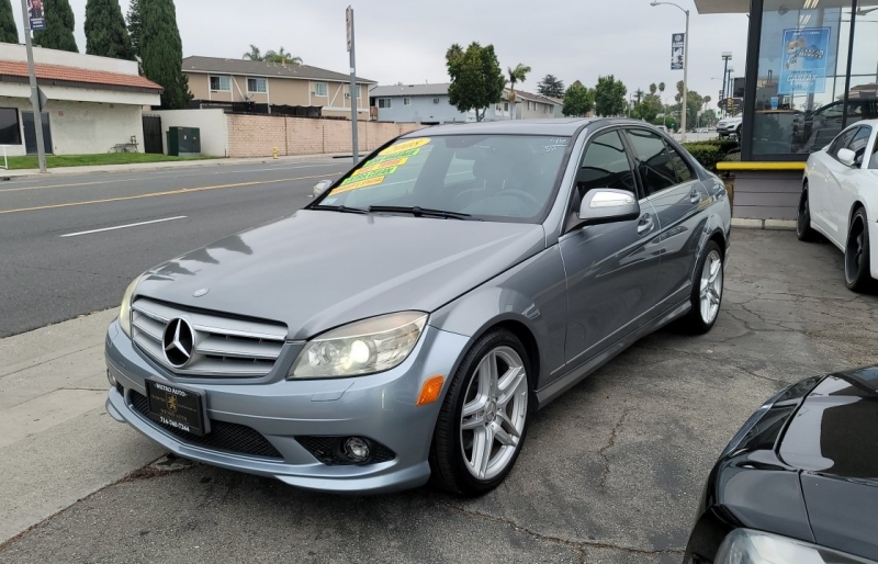 2008 Mercedes Benz C 350 Sport photo 2