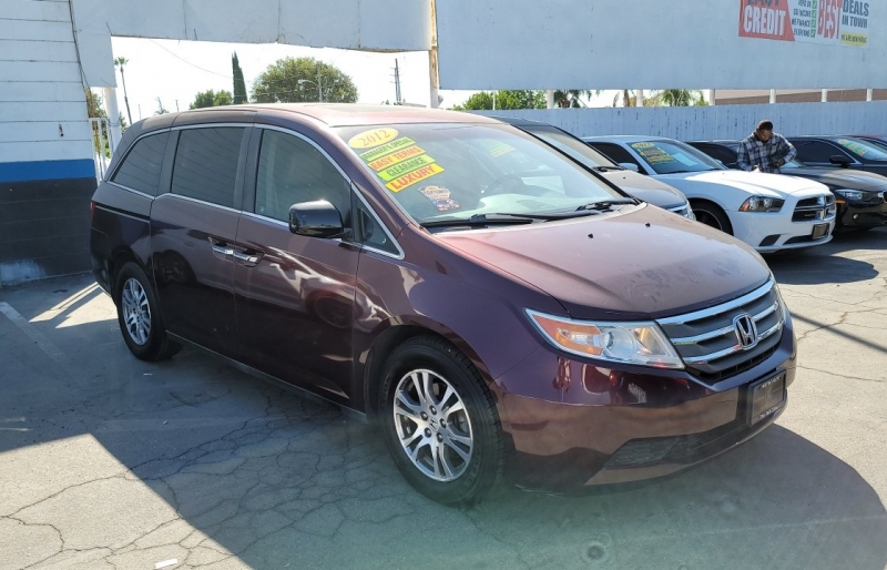 2012 Honda Odyssey EX-L photo 3