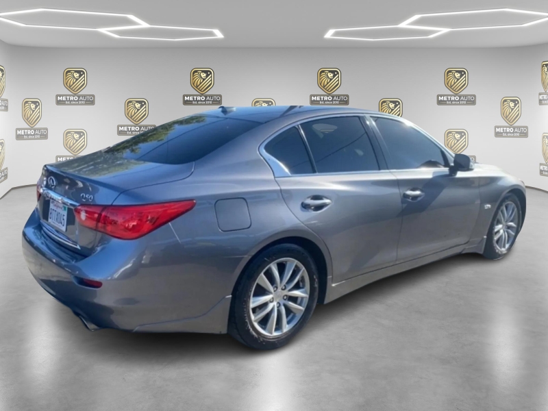 2016 INFINITI Q50 Premium - Photo 10