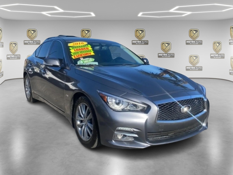 2016 INFINITI Q50 Premium - Photo 13