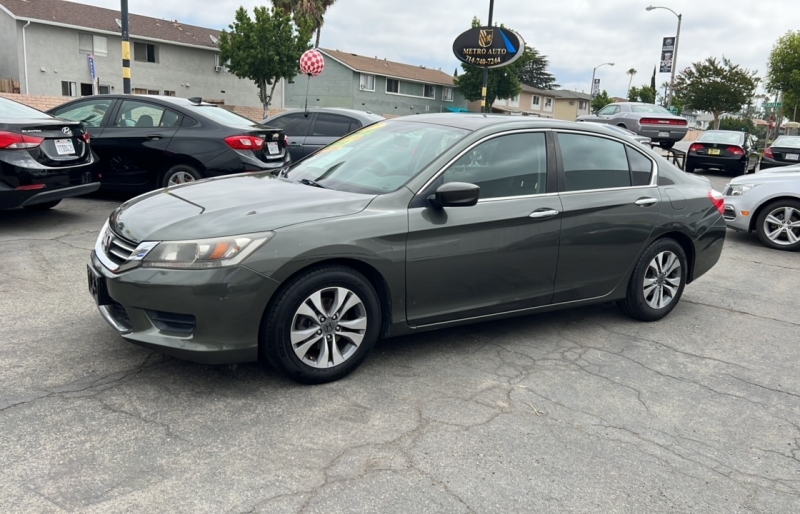 2015 Honda Accord LX photo 2