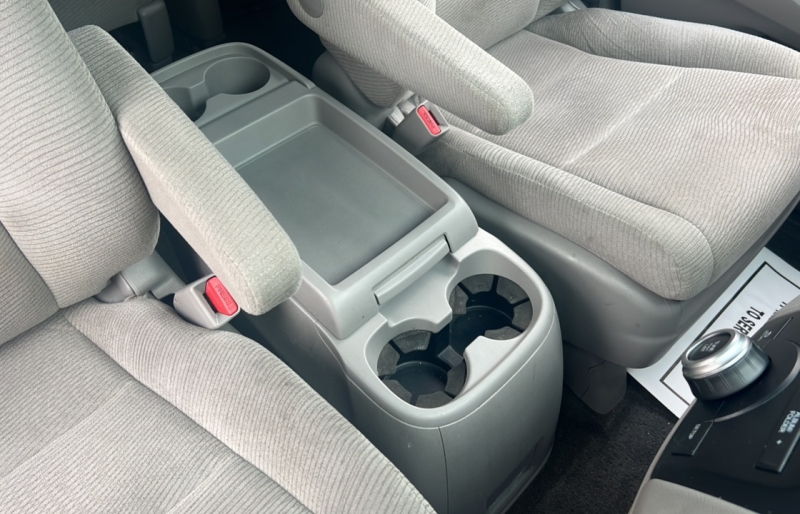 2011 Honda Odyssey EX photo 21