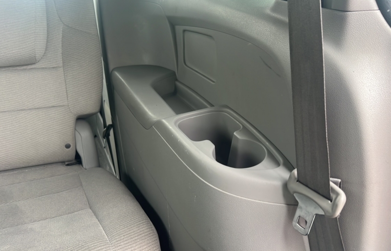 2011 Honda Odyssey EX photo 15