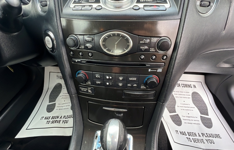 2008 Infiniti EX35 Journey photo 28