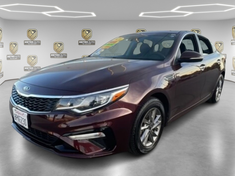 2020 Kia Optima LX's photo
