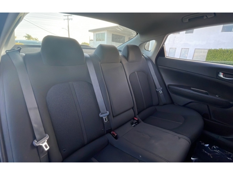 2020 Kia Optima LX - Photo 16