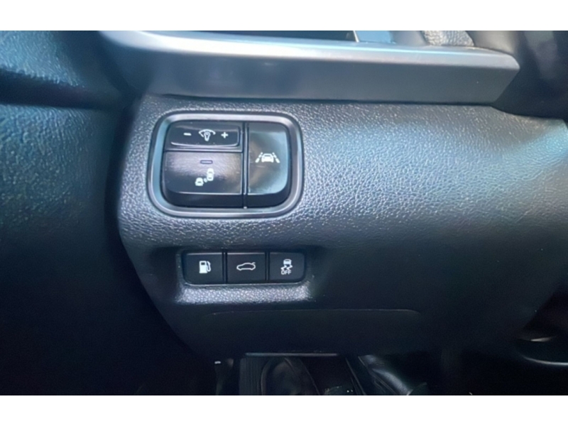 2020 Kia Optima LX - Photo 19