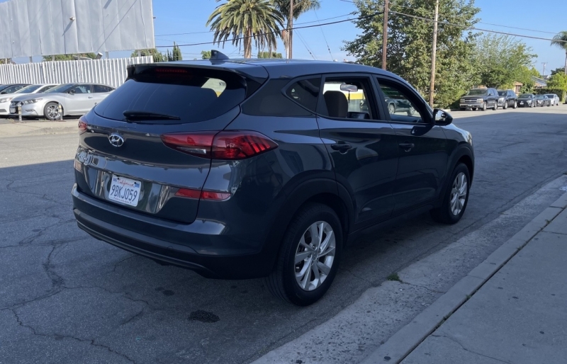 2020 Hyundai Tucson SE photo 4