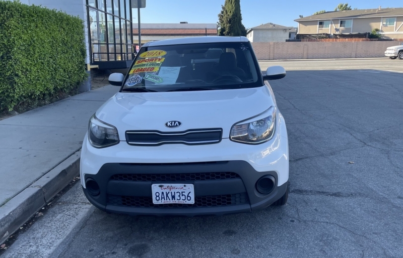 2018 Kia Soul Base photo 2