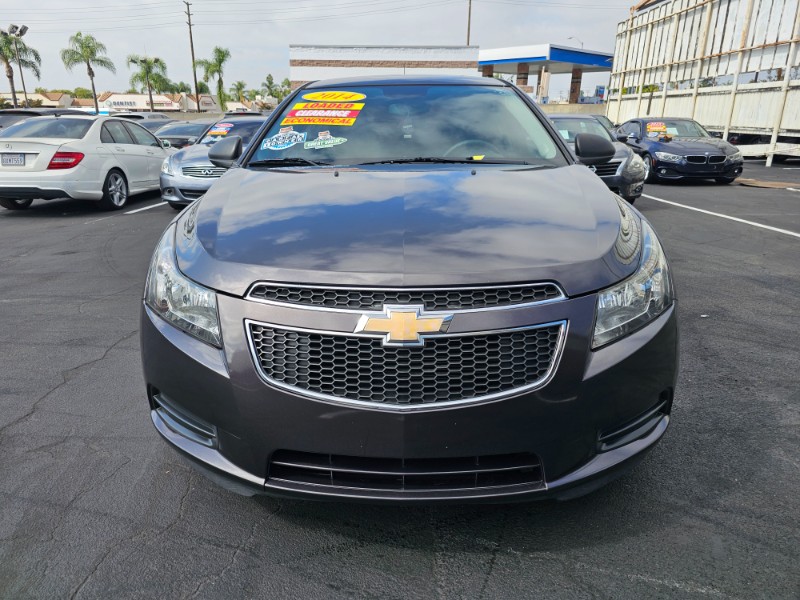 2014 Chevrolet Cruze LS photo 4