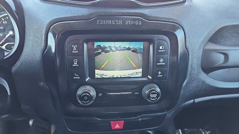 2016 Jeep Renegade Latitude photo 20