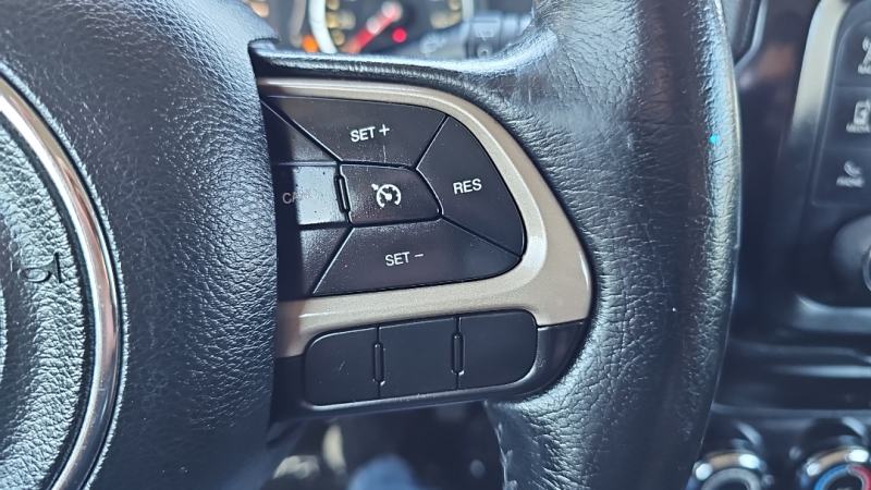2016 Jeep Renegade Latitude photo 24